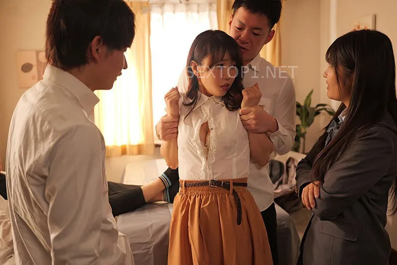 Không ưa má kế, con nhỏ gọi bạn học về nhà cưỡng hiếp